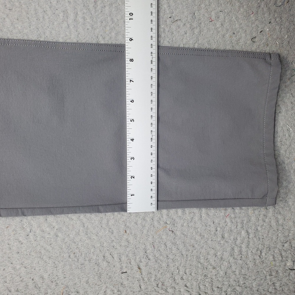 DOCKERS Pants Mens 34x32 Gray Straight‎ Fit Performance Security Pockets Hiking - Picture 5 of 11